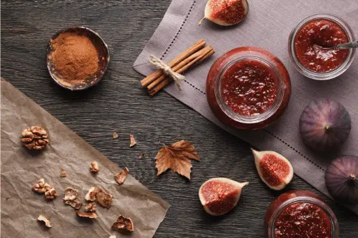 Anjeer or fig jams with ingredients